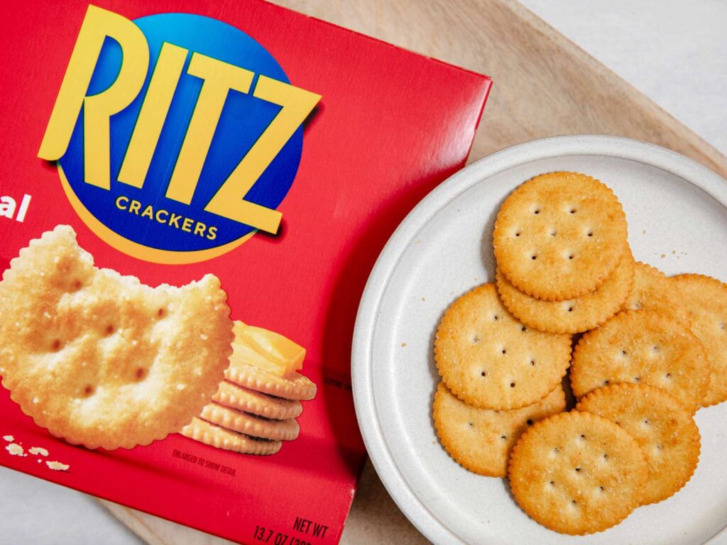 Tips for Including Ritz Crackers in a Balanced Diet